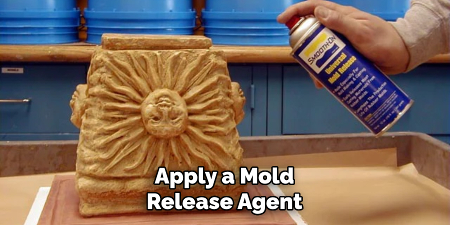 Apply a Mold Release Agent