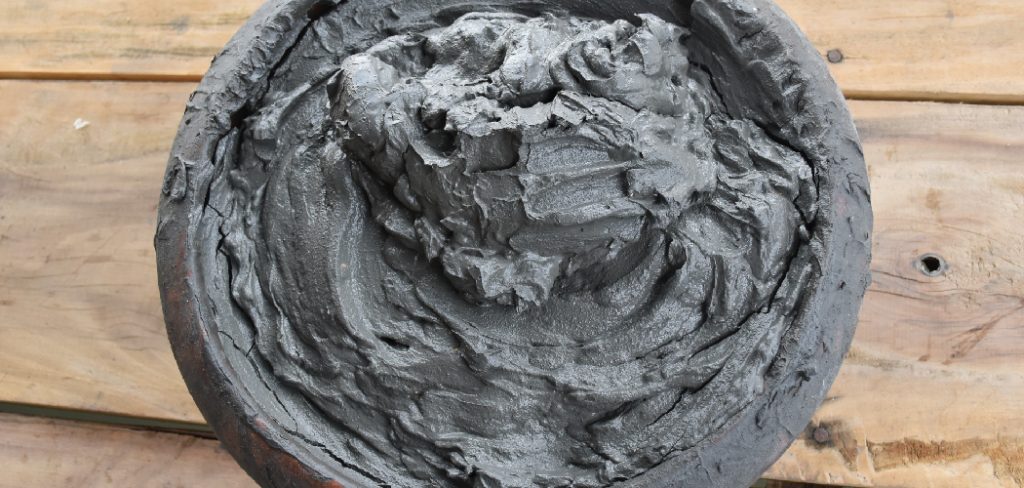 How to Make Black Clay