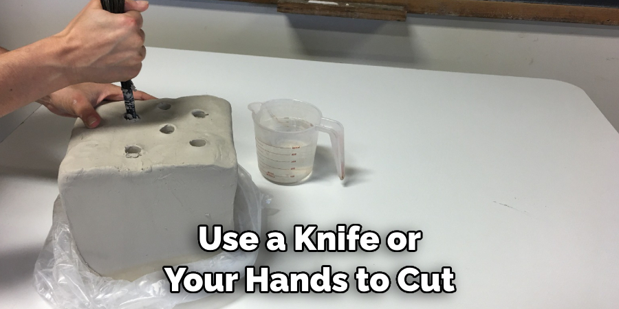 Use a Knife or Your Hands to Cut