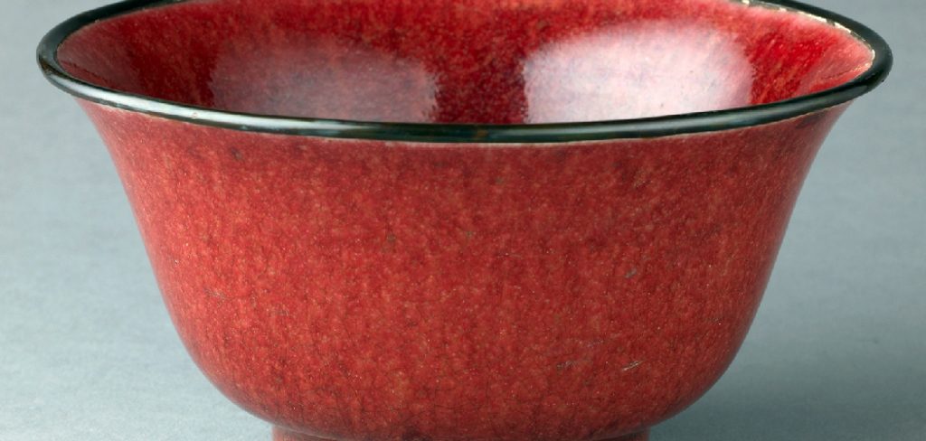 How to Glaze Ruby Red on Pottery
