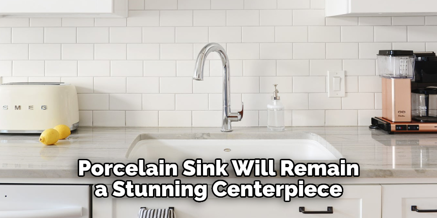 Porcelain Sink Will Remain a Stunning Centerpiece