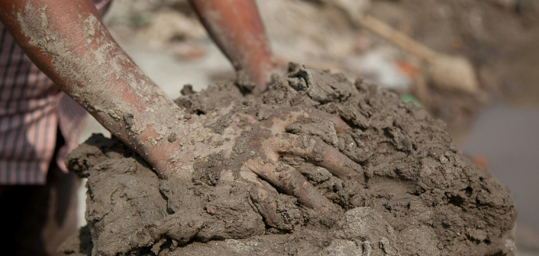 How to Clean Natural Clay